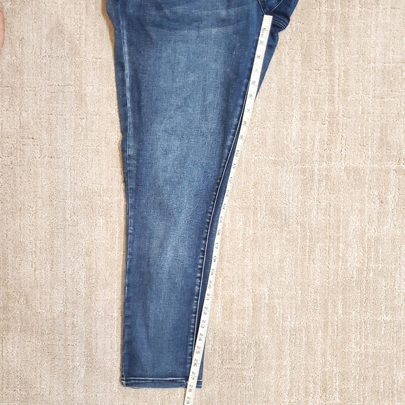 EUC Counterparts Denim skinny ankle jeans, size 14, faded/washed denim blue - Picture 5 of 7